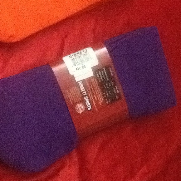 💥BOGO💥💛2/$8.00💛SPORTS SOCKS : 3 pcs. NWT - Picture 2 of 4